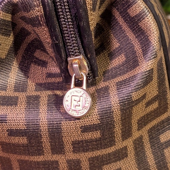 💦 Fendi Zucca Boston Bag~
  **FREE COA** - Picture 5 of 15